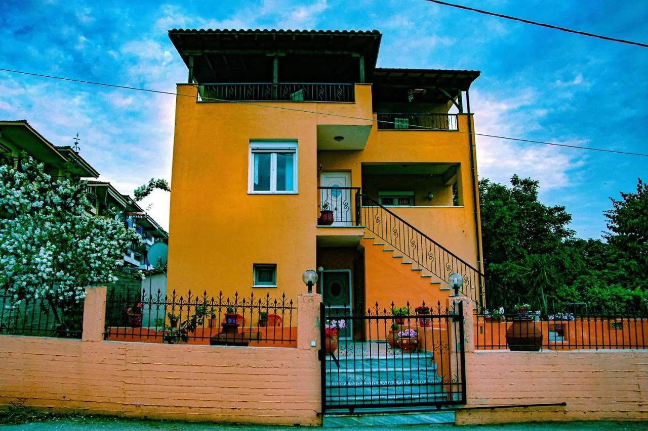 הוילה Possidi Summer House יוון